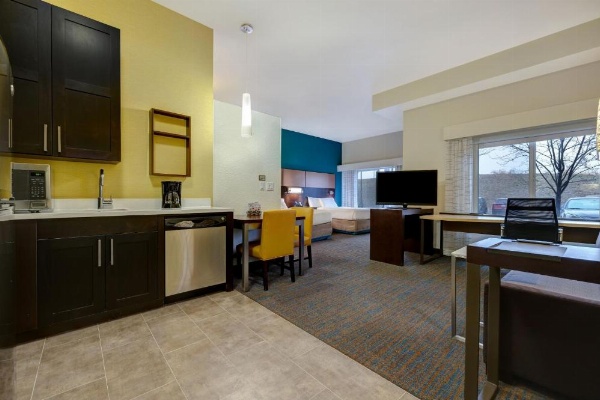 Residence Inn by Marriott Pullman image 19